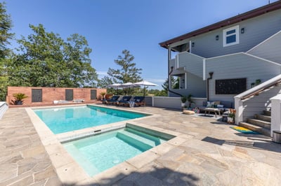 Luxury Villa Photo #7