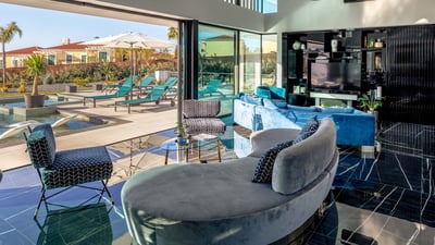 Luxury Villa Photo #14