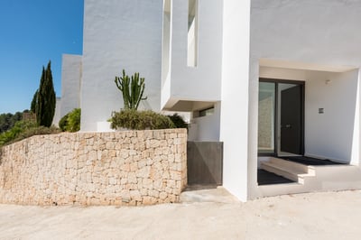Luxury Villa Photo #11