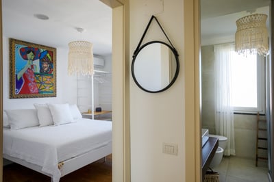 Luxury Villa Photo #30