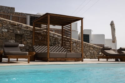 Luxury Villa Photo #2
