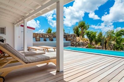 Luxury Villa Photo #37