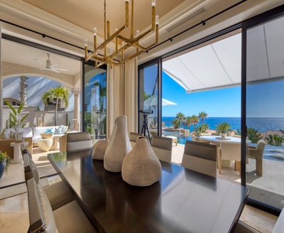 Luxury Villa Photo #17
