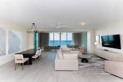 Luxury Villa Photo #3