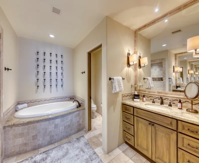 Luxury Villa Photo #19