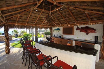 Luxury Villa Photo #7