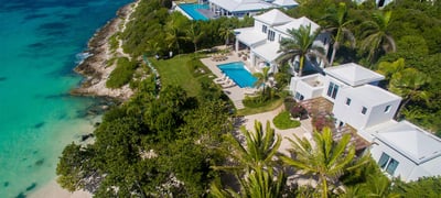 Luxury Villa Photo #3