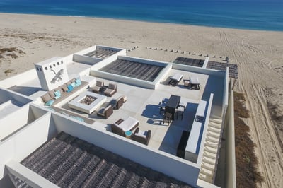 Luxury Villa Photo #42