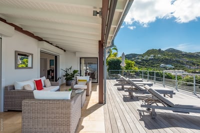 Luxury Villa Photo #6