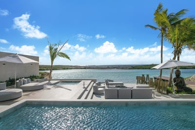 Luxury Villa Photo #14