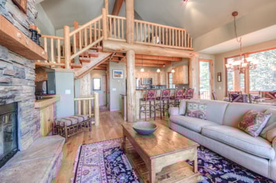 Luxury Villa Photo #4