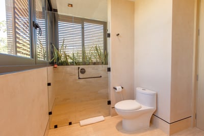 Luxury Villa Photo #45