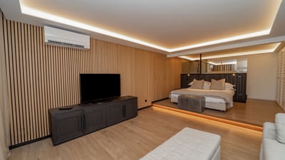 Luxury Villa Photo #58