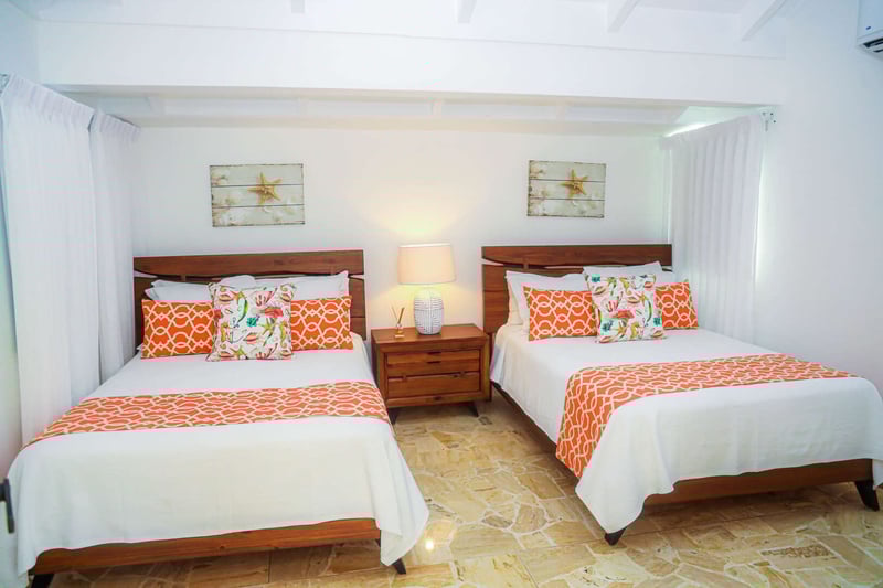 Vivero 40 | Casa Palmas