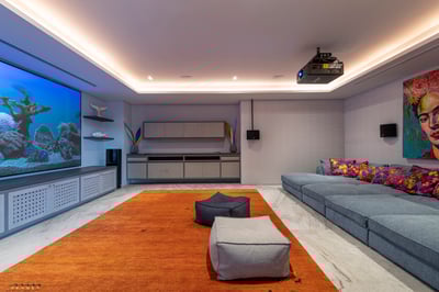 Luxury Villa Photo #27