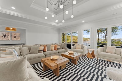 Luxury Villa Photo #32