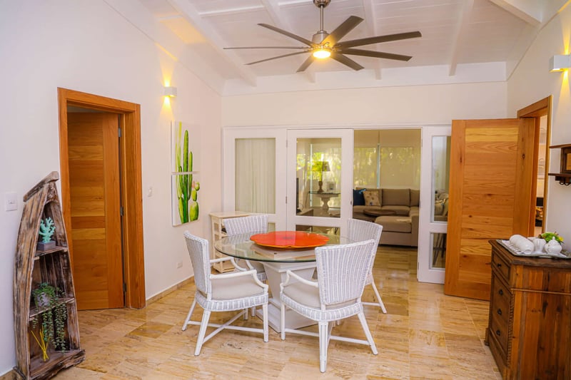 Vivero 40 | Casa Palmas