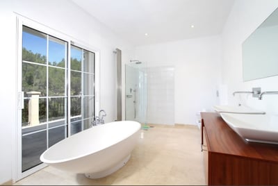 Luxury Villa Photo #18