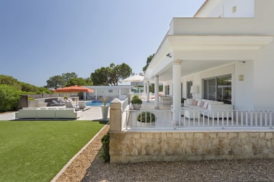 Luxury Villa Photo #19
