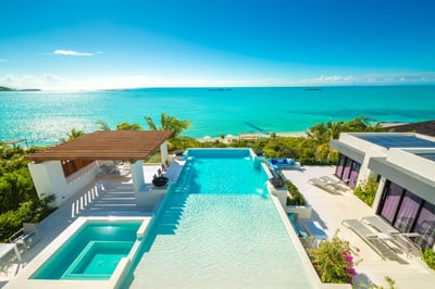Luxury Villa Photo #5