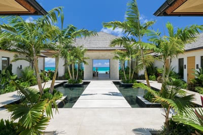 Luxury Villa Photo #8