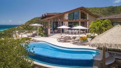 Luxury Villa Photo #8
