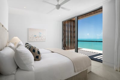 Luxury Villa Photo #21