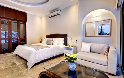 Luxury Villa Photo #18