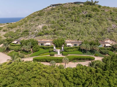 Oil Nut Bay,The Bay Suites