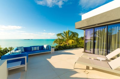 Luxury Villa Photo #37