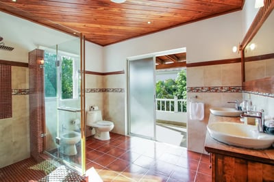 Luxury Villa Photo #30