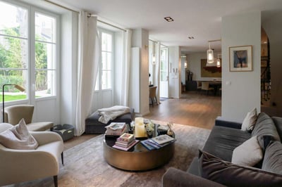 Luxury Villa Photo #3