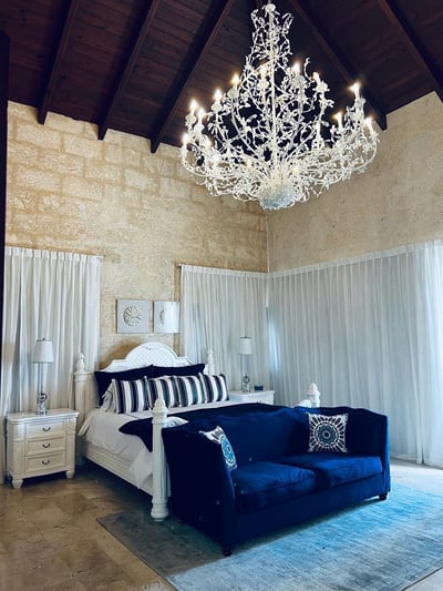 Luxury Villa Photo #15