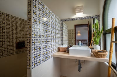 Luxury Villa Photo #33