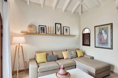 Luxury Villa Photo #17
