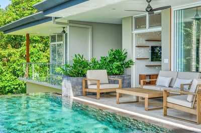 Luxury Villa Photo #9