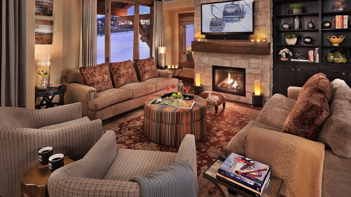 Great Room with Fireplace - Image 2