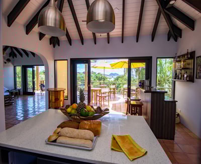 Luxury Villa Photo #14