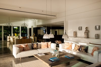 Luxury Villa Photo #18