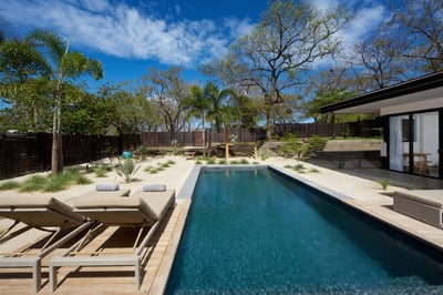 Luxury Villa Photo #3
