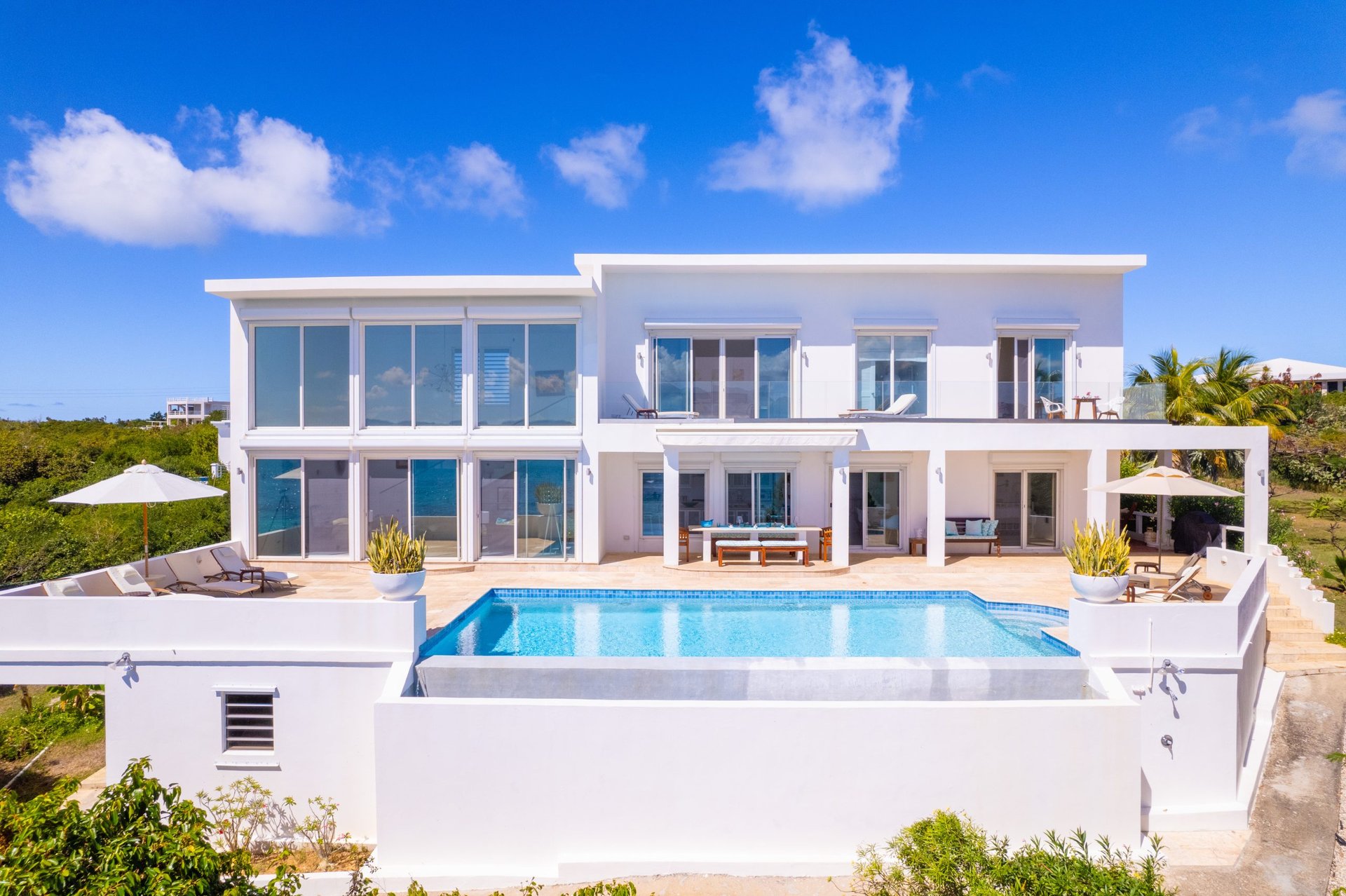 Vista Villa - 1