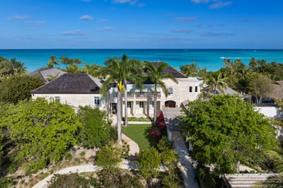 Luxury Villa Photo #8
