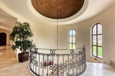 Luxury Villa Photo #48