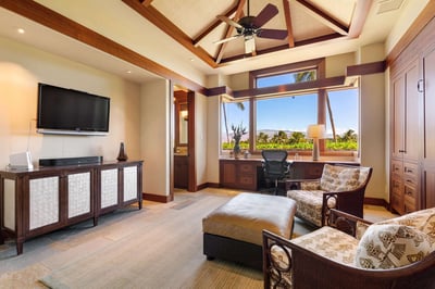 Luxury Villa Photo #20