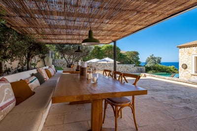 Luxury Villa Photo #13