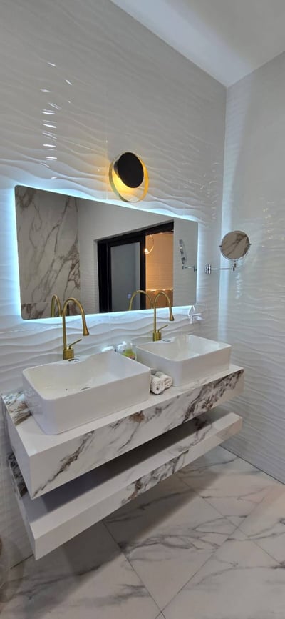 Luxury Villa Photo #15