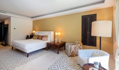 Luxury Villa Photo #31