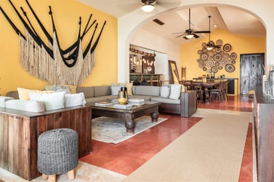 Luxury Villa Photo #19