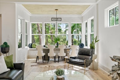 Luxury Villa Photo #4