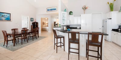Luxury Villa Photo #14